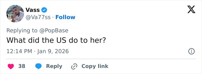 Screenshot of a social media reply questioning what the US did to Britney Spears amid backlash over her performance decision.