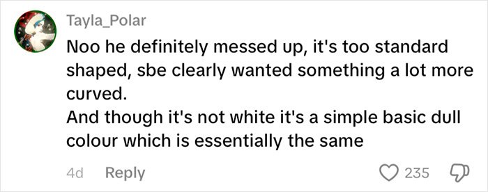 User social media comment discussing a fiancé’s mug gift sparking a huge relationship debate online.