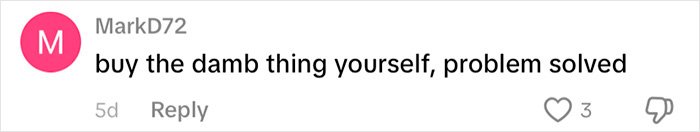 Screenshot of a social media comment reacting to a fiancé’s mug gift igniting a huge relationship debate online.