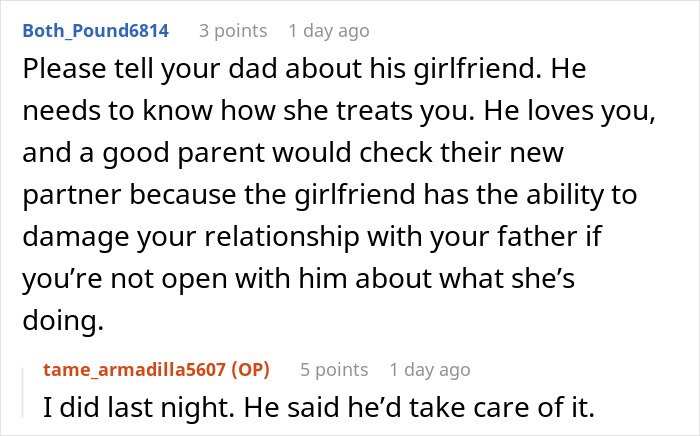 Online text conversation showing a mom blaming her daughter for picking dad in the divorce and refusing involvement.