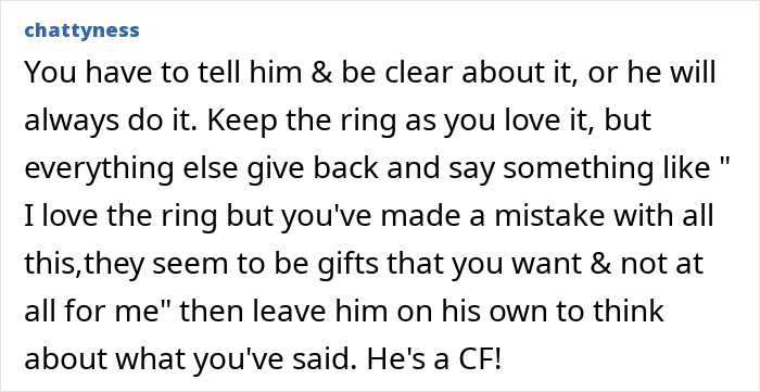 Alt text: A woman discusses feeling ungrateful for husband’s gifts while people agree his gifts are abhorrent in an online chat.