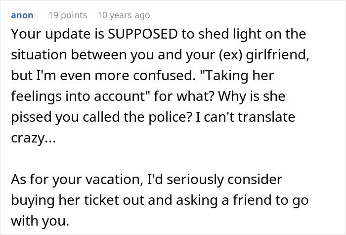 Screenshot of an online forum comment discussing a guy’s heroic actions and relationship issues after his ex called the police.