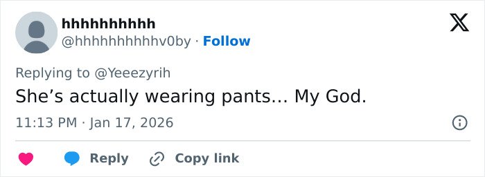 Twitter user reacting to Bianca Censori’s unexpected talent, highlighting she’s actually wearing pants in the post.