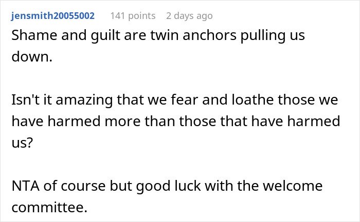 Reddit comment discussing emotions related to a man accidentally moving next door to a former friend and conflict ensuing.