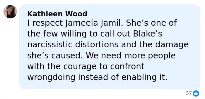 Comment praising British actress Jameela Jamil for confronting Blake Lively’s behavior and calling out wrongdoing.