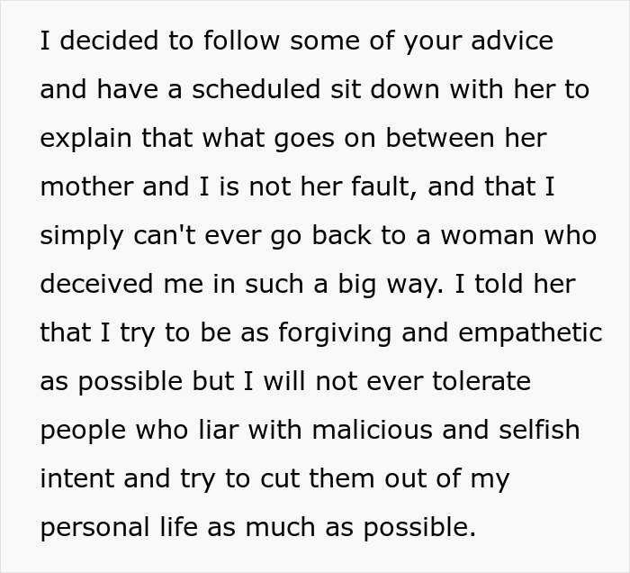 Text showing a dad explaining to his daughter about distancing himself during a messy divorce, feeling guilty and discovering truth.