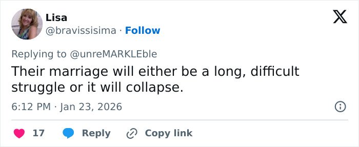 Tweet screenshot showing a comment about a difficult struggle in the tense exchange between Victoria Beckham and Nicola Peltz.