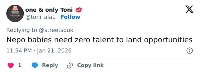 Screenshot of a tweet roasting Jaden Smith over his debut Christian Louboutin collection mentioning Black Brooklyn Beckham.