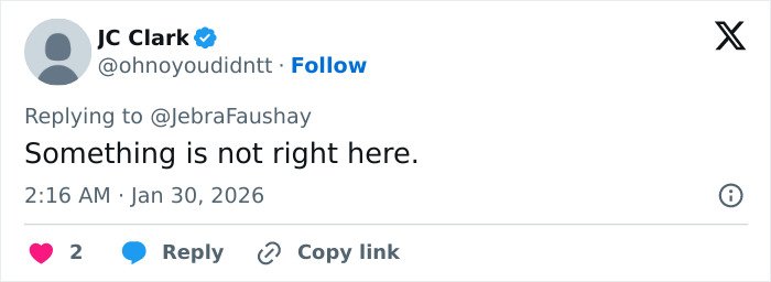 Screenshot of a Twitter reply expressing concern, highlighting extremely skinny look of Ryan Seacrest’s face trend in Hollywood.