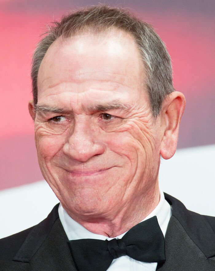 Tommy Lee Jones in a tuxedo at an event, related to news about his daughter Victoria's body found in a hotel.