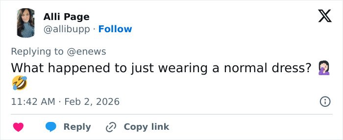 Screenshot of a Twitter user questioning Heidi Klum's controversial Grammys dress after fierce backlash.