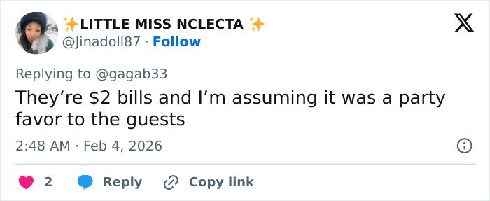 Tweet from user discussing multiple celebrities spotted with $2 bills at Grammys, sparking wild theories and party favors.