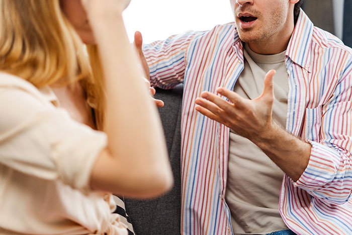 Woman vents about husband leaving her while expressing trust and lack of jealousy during a tense conversation at home.