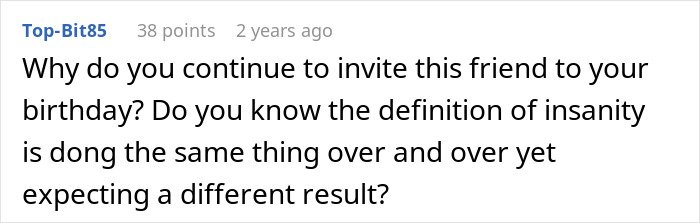 Screenshot of a comment discussing frustration with a friend’s strict diet enforced even on birthday celebrations.