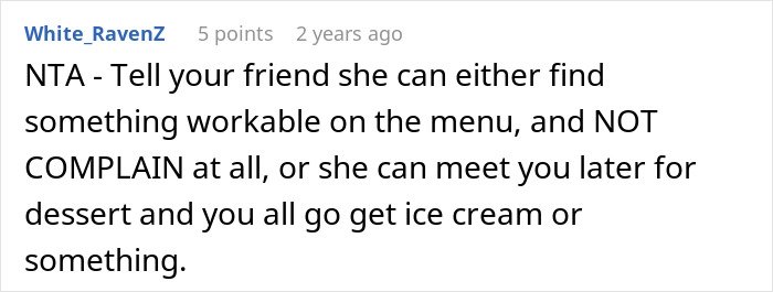 Comment on forum about woman tired of friend’s strict diet rules being enforced at birthday gathering.
