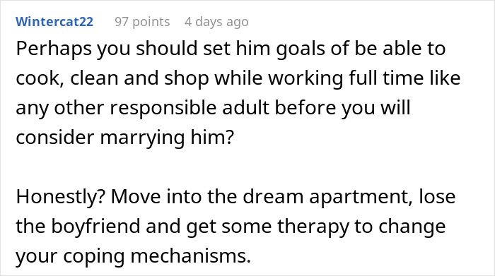 Online forum comment about setting goals in a relationship and managing finances before marriage decisions.