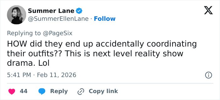 Tweet discussing Blake Lively and Justin Baldoni’s hilariously awkward fashion faux pas during their first court showdown.