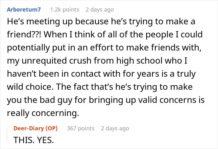 Screenshot of a Reddit conversation discussing a married man texting a woman he loved 15 years ago, raising concerns.