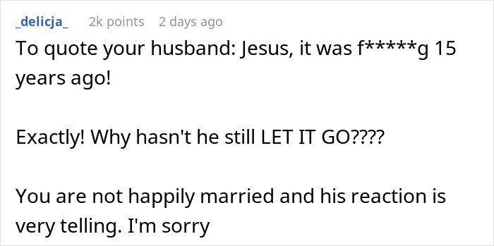 Screenshot of a forum comment discussing a married man texting a woman he loved 15 years ago and the wife’s reaction.
