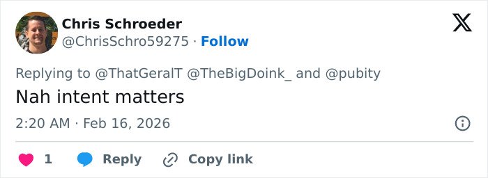 Screenshot of Twitter reply with user Chris Schroeder commenting on The Big Bang Theory star Kunal Nayyar’s GoFundMe revelation.