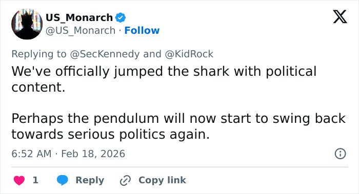 Screenshot of a Twitter reply discussing RFK Jr. and Kid Rock's workout video sparking wild reactions about politics.