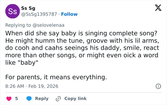 Tweet discussing skepticism around Hailey Bieber's claim about her toddler son's singing, linked to pathological liar debate.