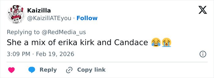 Tweet by Kaizilla reacting to Nicki Minaj’s dramatic new look, including laughing and crying emojis.