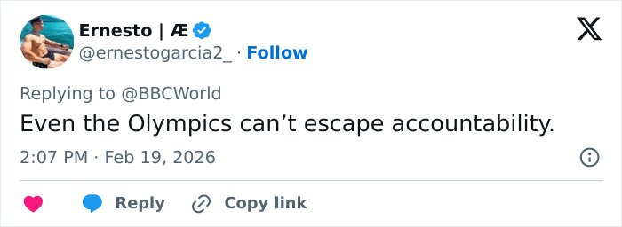 Screenshot of a tweet reacting to Winter Olympics host forced to resign after commentary sparked outrage.