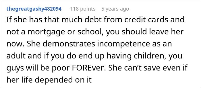 User comment expressing concern about fiancée’s debt and warning about risks before marriage and having children.