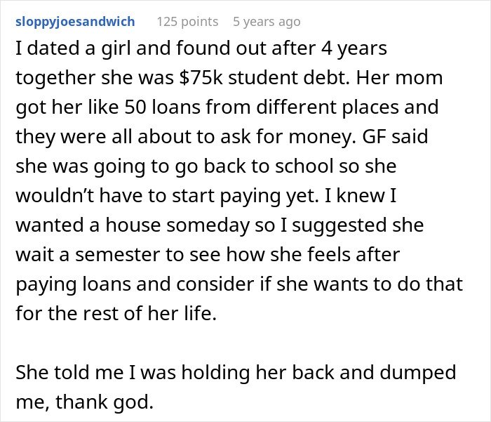 Comment revealing a man calls off wedding after discovering fiancée’s secret student debt and loan issues.