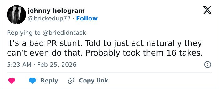 User tweet criticizing Team USA Men's Hockey's behavior at the White House, calling it a bad PR stunt.