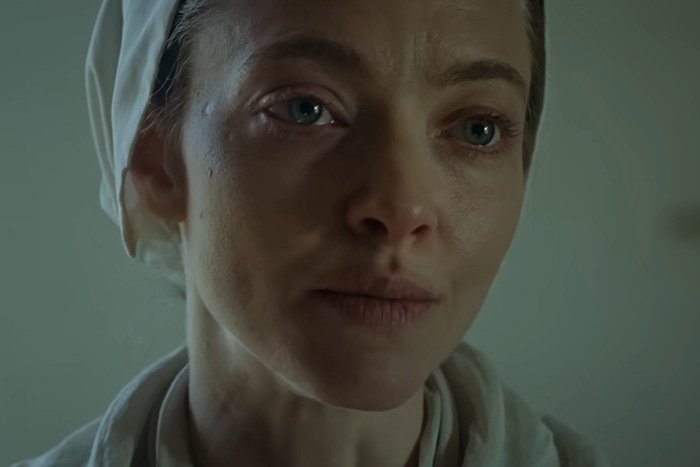 Amanda Seyfried in a close-up scene from a recent film, revealing details of the bizarre prosthetic she wore.