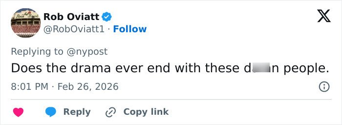 Screenshot of a tweet by Rob Oviatt reacting to ongoing political drama involving Hillary Clinton, Epstein, and Trump claims.