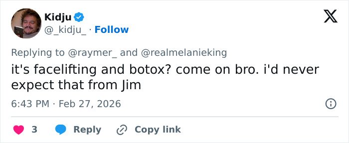 Screenshot of a tweet discussing fans’ concerns about Jim Carrey’s appearance involving facelift and botox rumors.