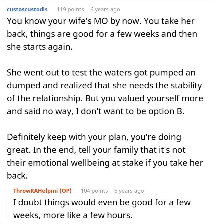 Alt text: Reddit discussion about a man giving his wife a second chance after she leaves and begs to be taken back.