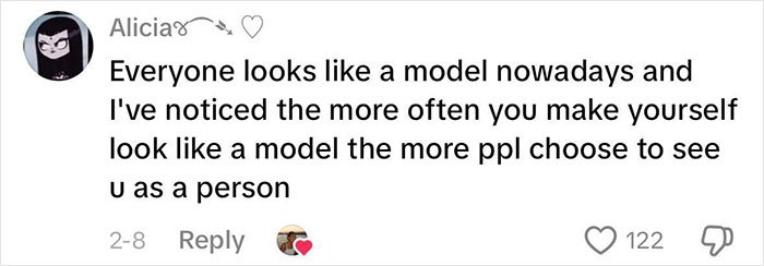 Social media comment from a woman explaining why beauty standards don't work and impact how people see others.