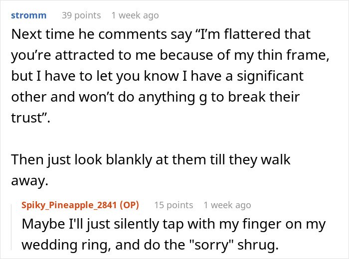 Text conversation showing a man&rsquo;s response on how to deal with his boss commenting on his low weight.