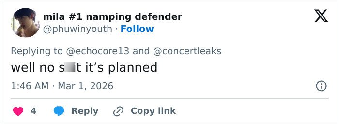 Tweet expressing opinion that chaos at Brit Awards involving singer being pushed off stage is planned.